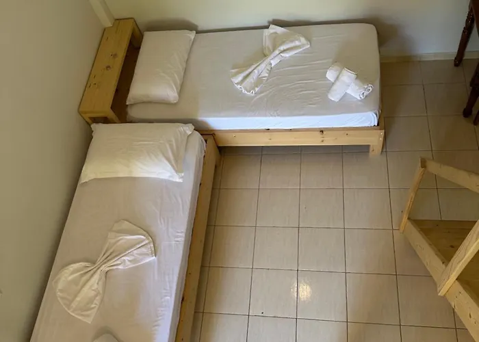 Bora Apartmanhotel Himara