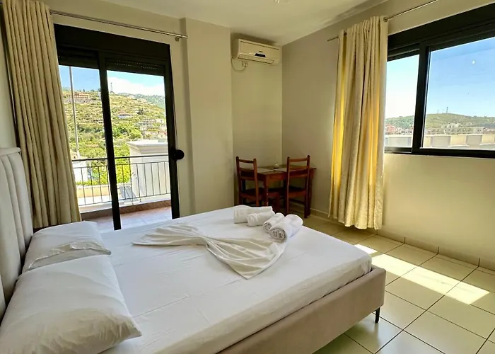 Bora Apartmanhotel Himara