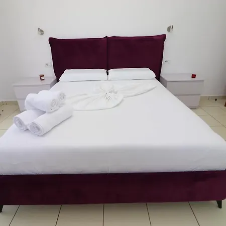 Bora Apartahotel