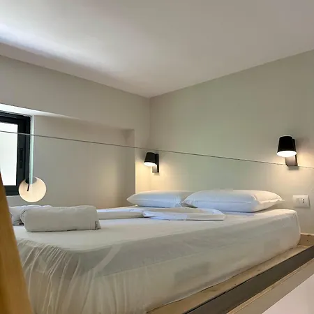 Apart-hotel Bora 3*